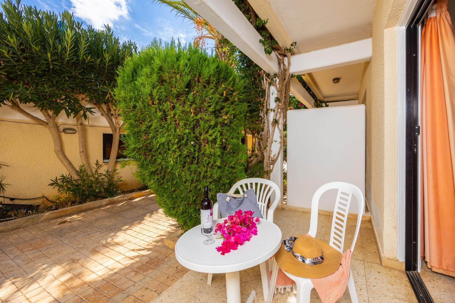 Aparthotel Tavros