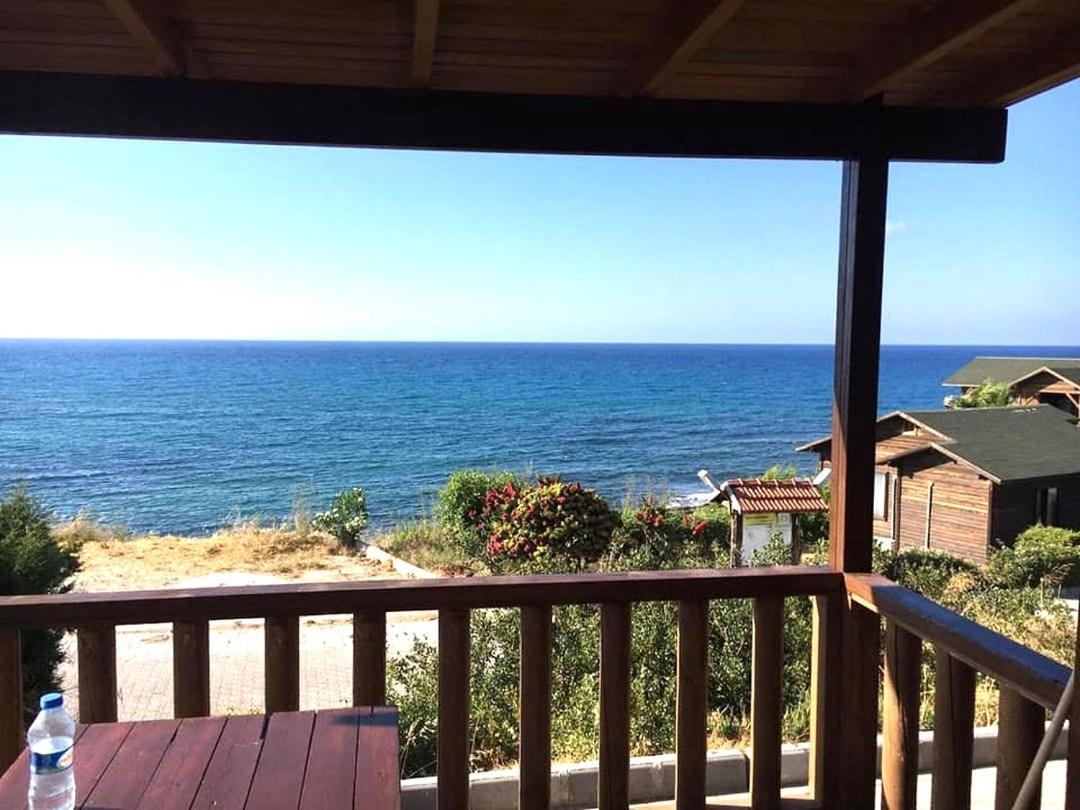 Guest house Zambak Village & Restaurant Superb Seafront Location !