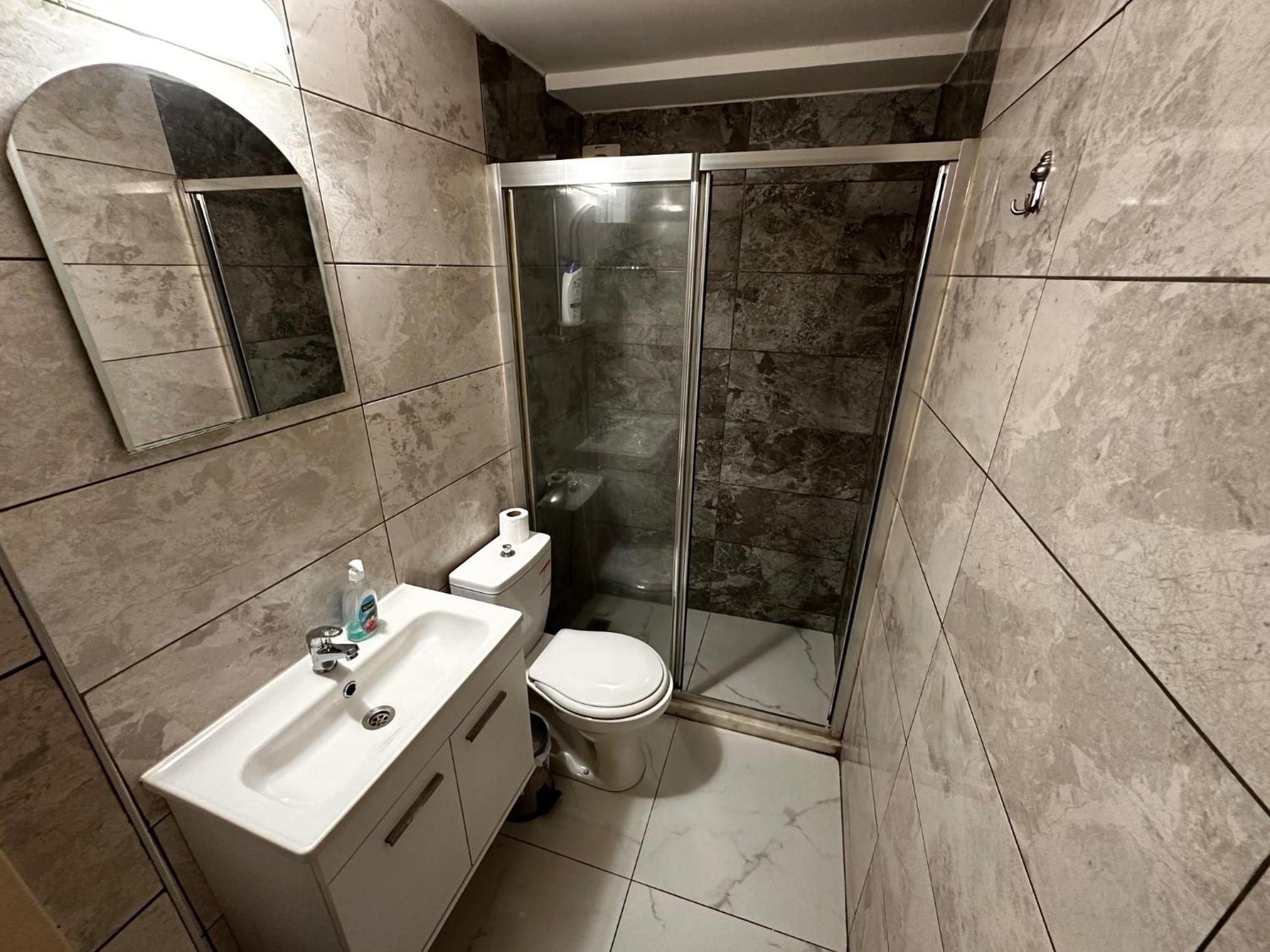 Kyrenia Center, 2 Bedroom, 1 Living Room, Residential Apartment Kyrenia (Northern Cyprus)