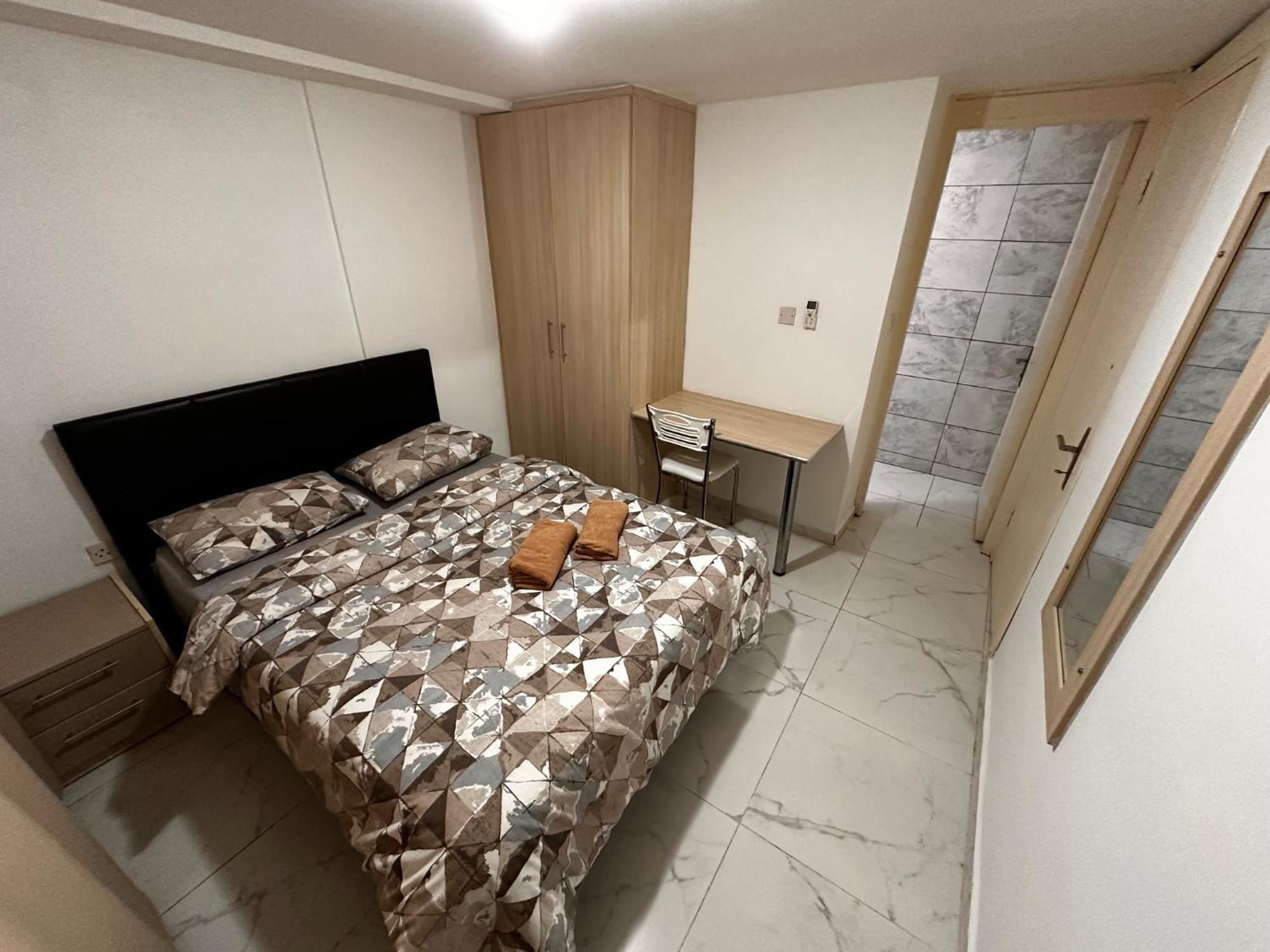 Apartment Kyrenia Center, 2 Bedroom, 1 Living Room, Residential