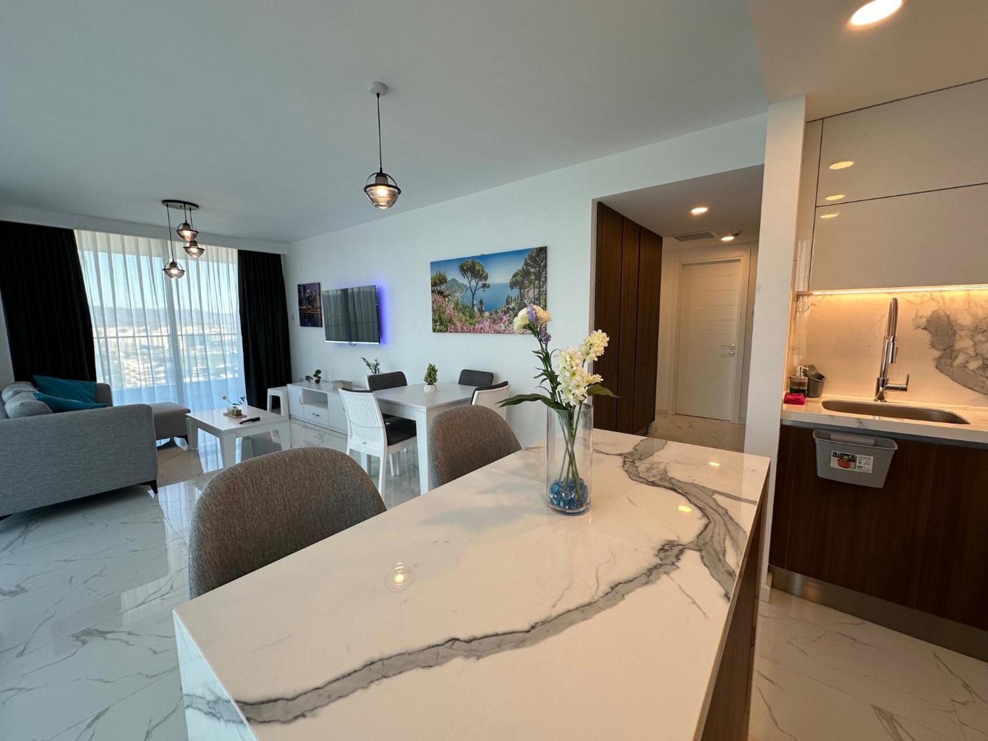 Grand Sapphire Luxury By Myguest Cyprus