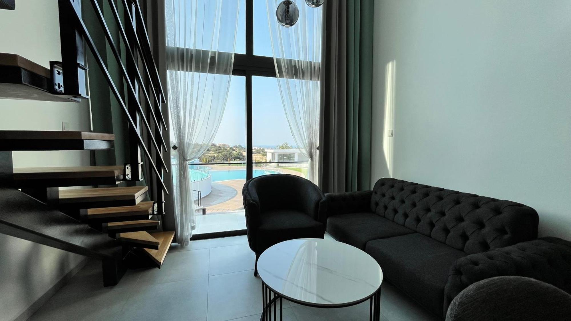 Siesta Beachfront Apartment *