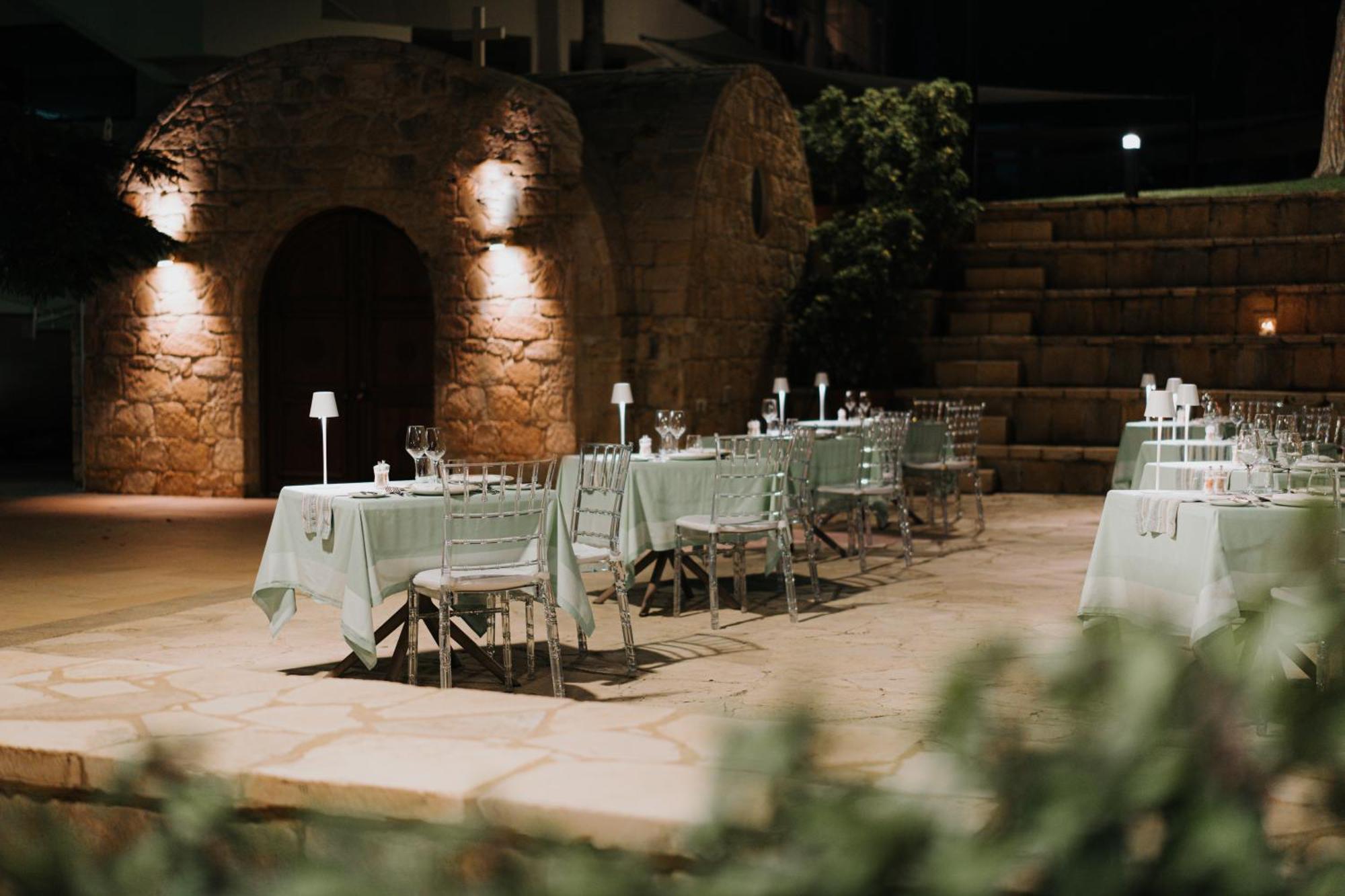 St Raphael Hotel