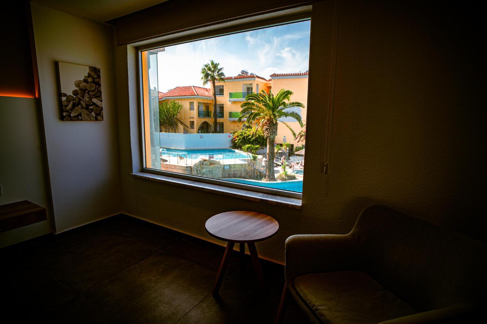 Malama Village 4*