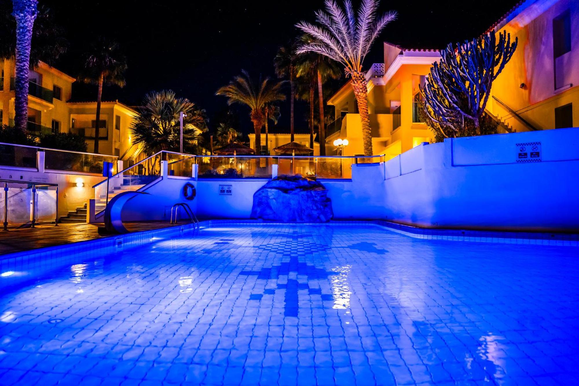 Malama Village 4*