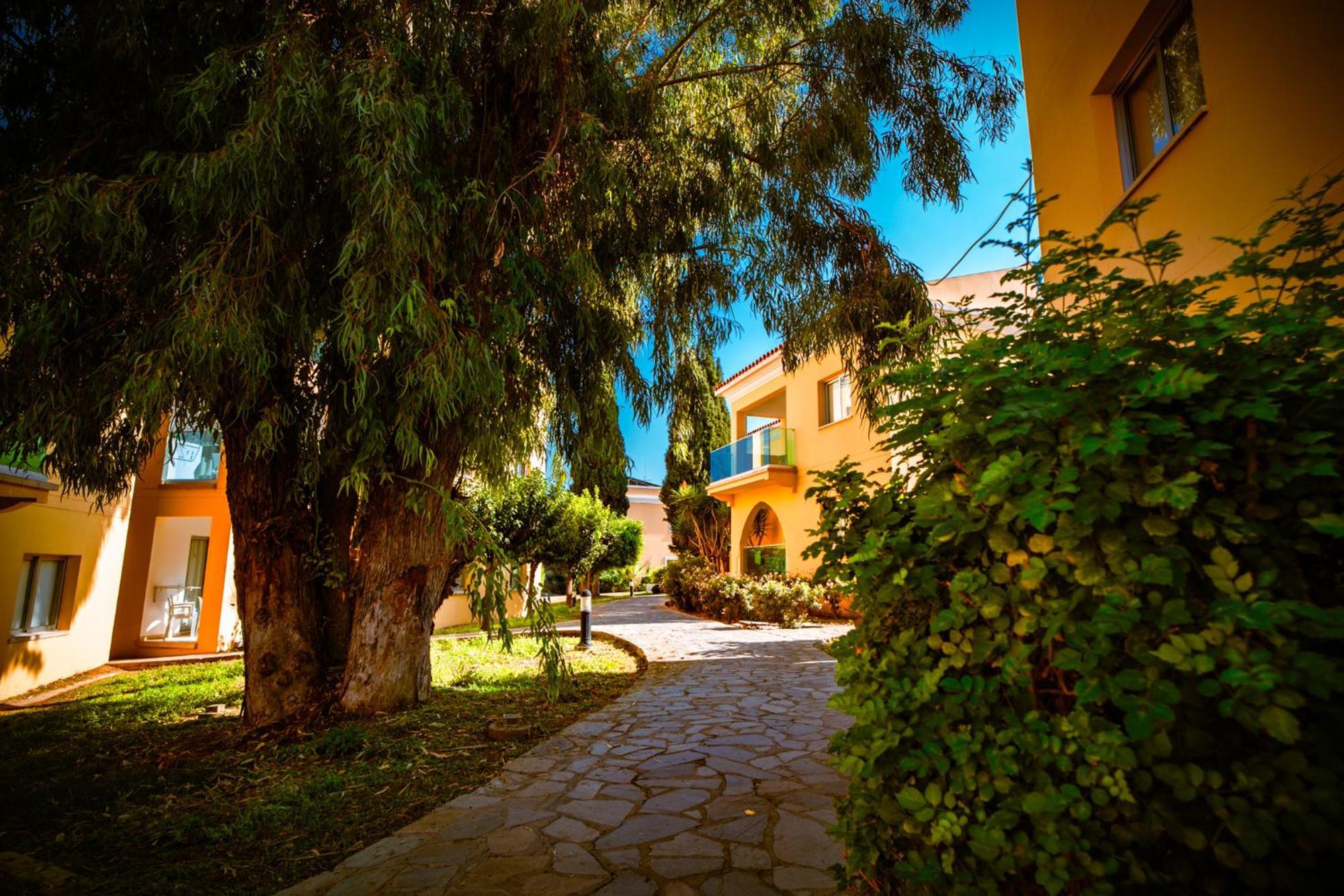 Resort Malama Village Protaras