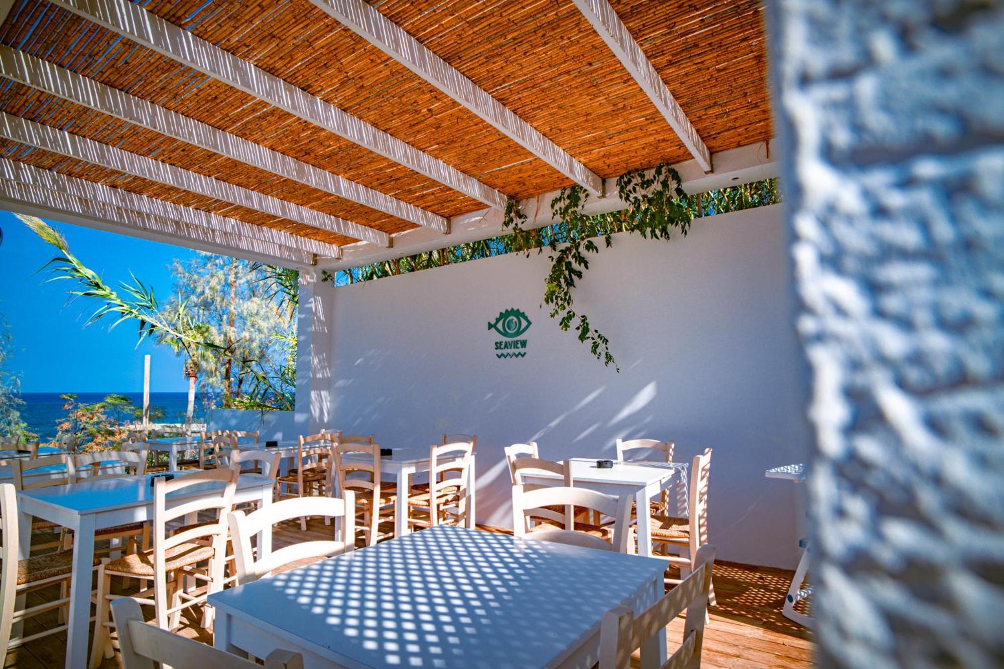 Malama Village 4*