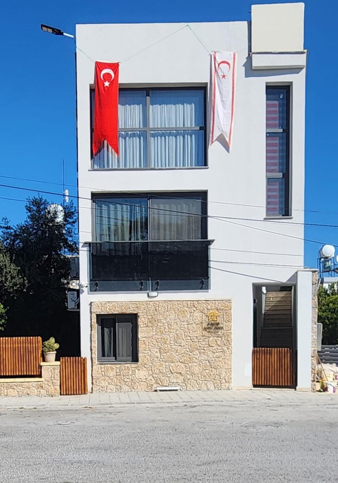 Apartment Kirkor