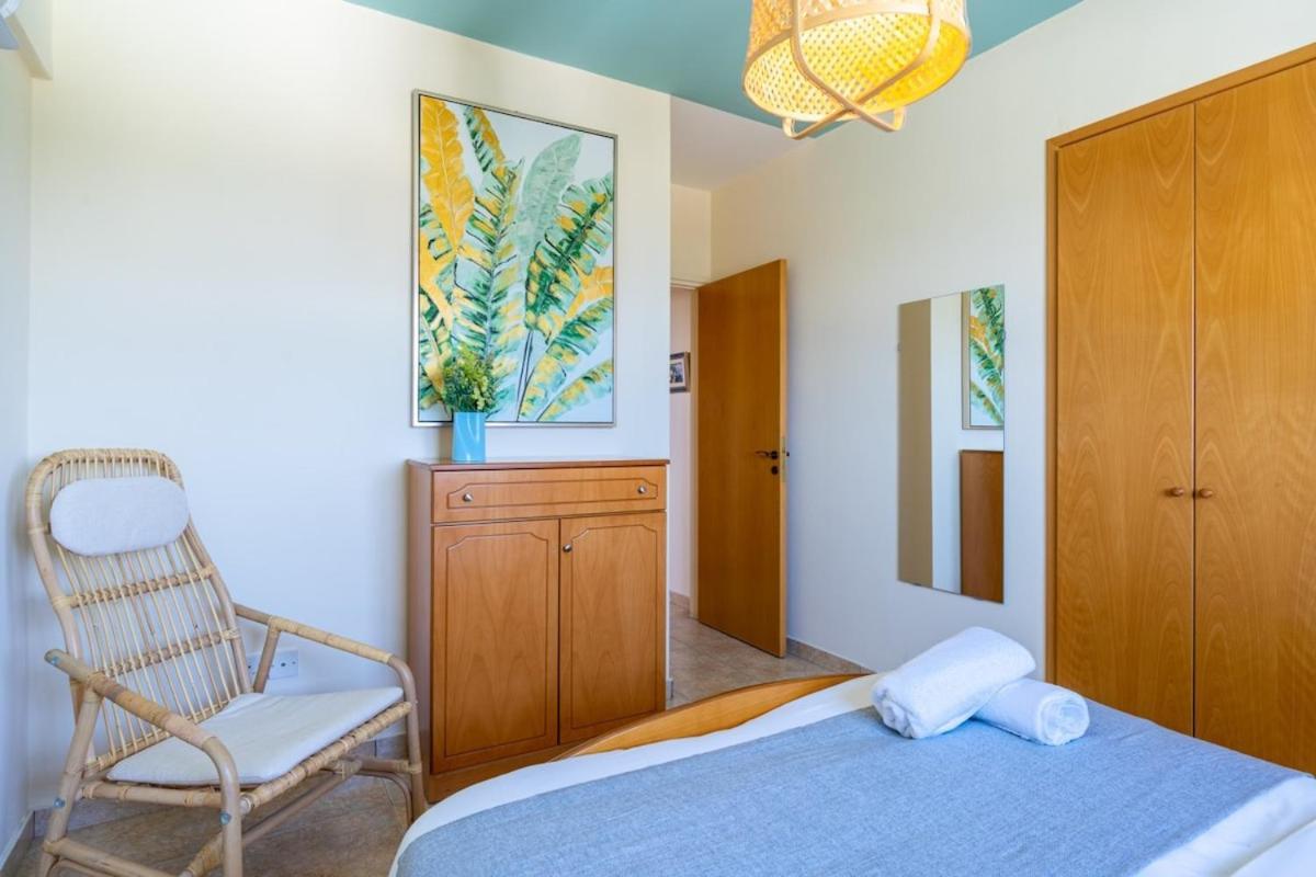 Apartment Bayview 2-br W Terrace In *