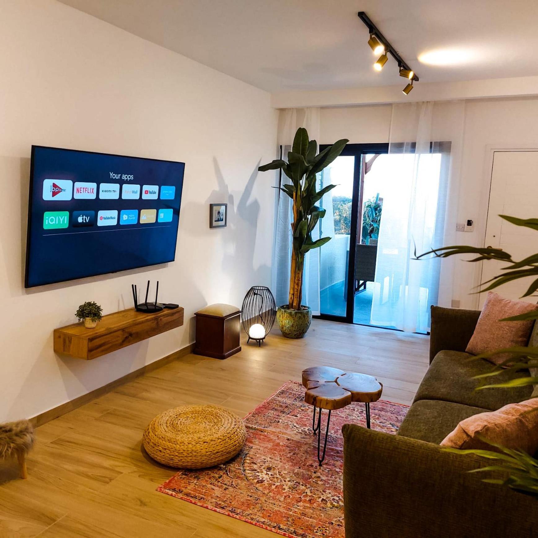 Seaview Luxury Chloraka Paphos, Pool, Smart Tv 65 Inch