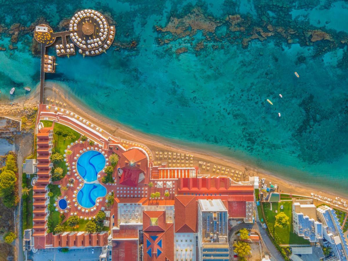 Salamis Bay Conti & Casino 5*