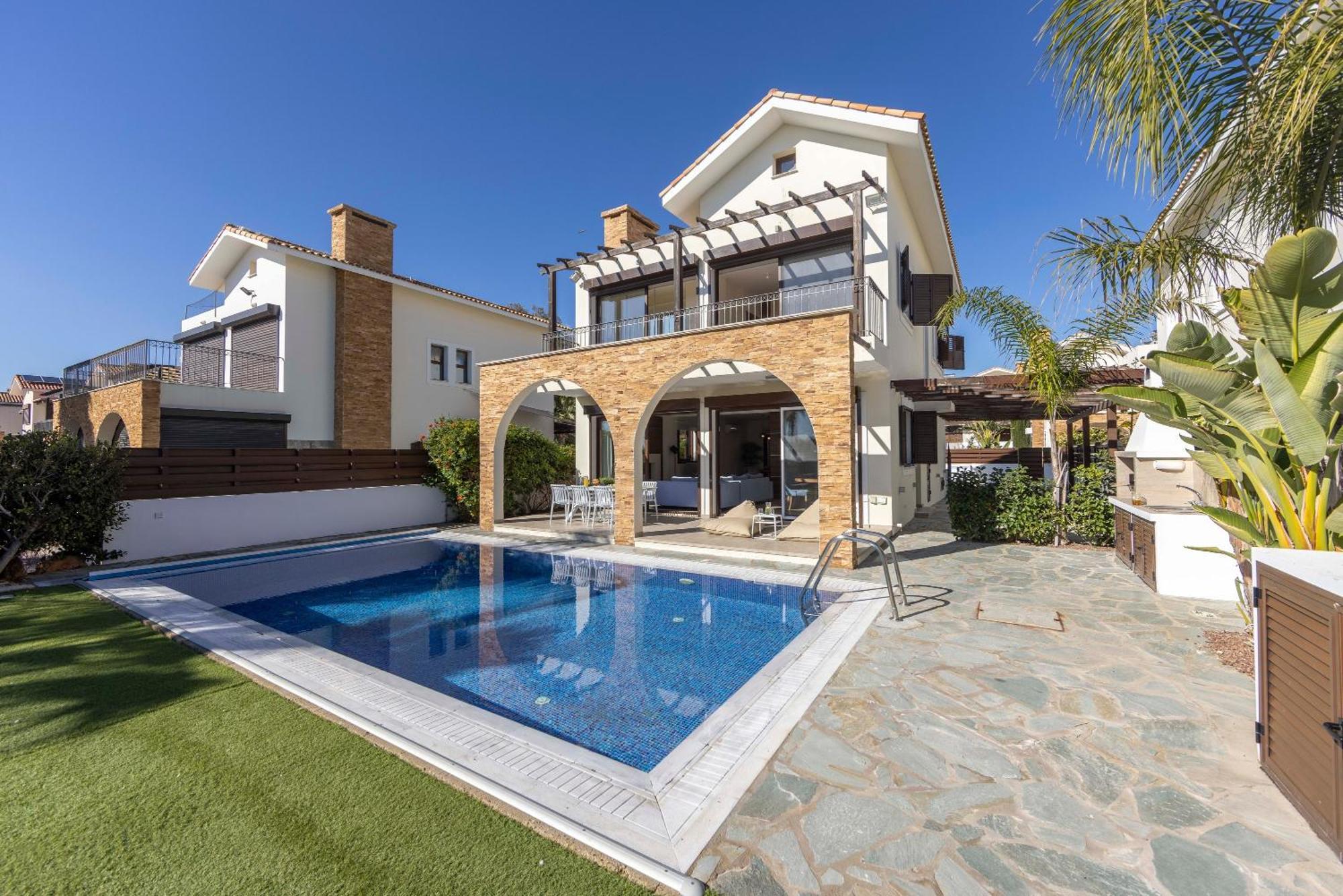 Villa Seafront Ionion H5 Agia Napa