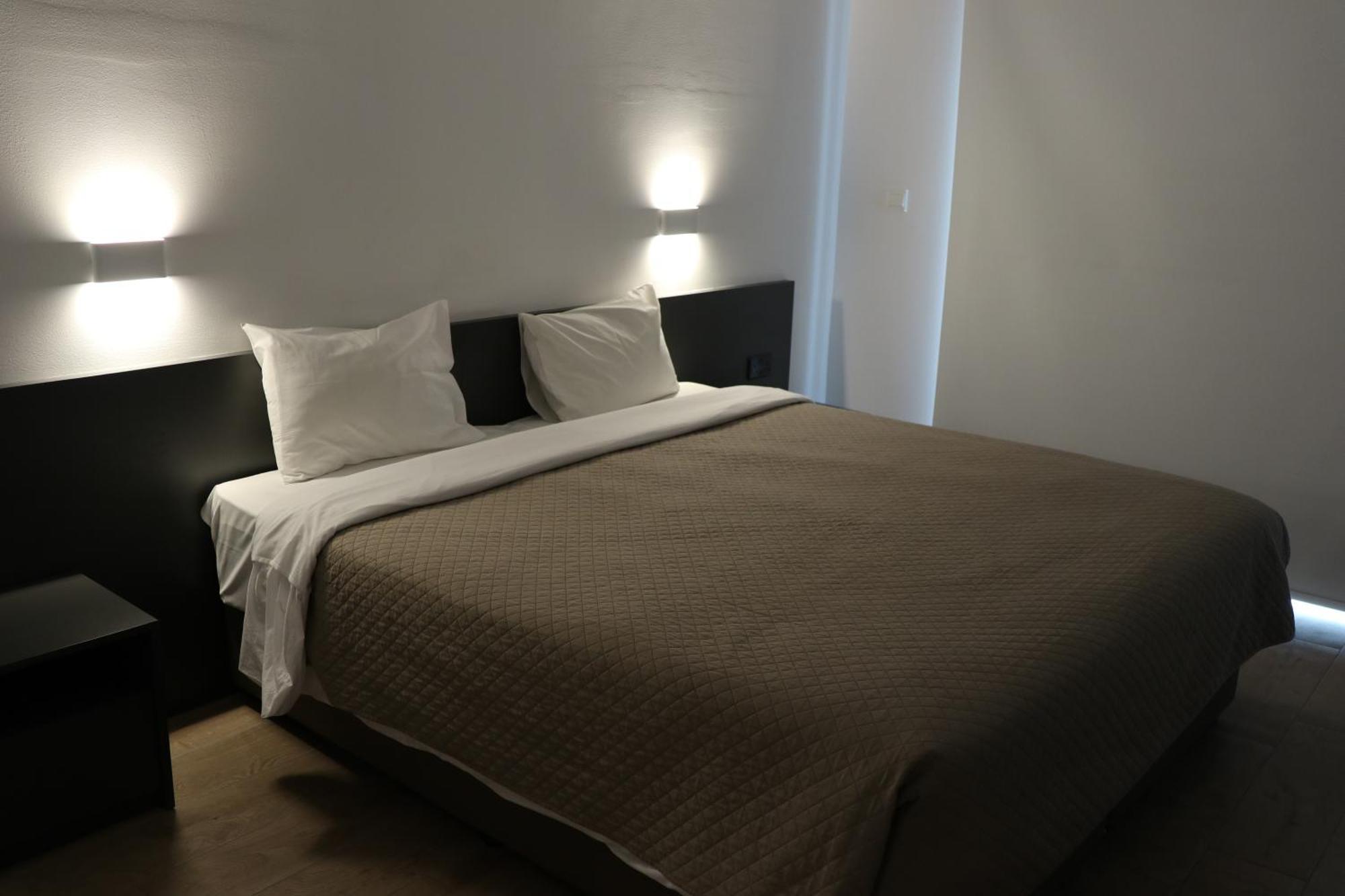 Aparthotel Sunflower 3*
