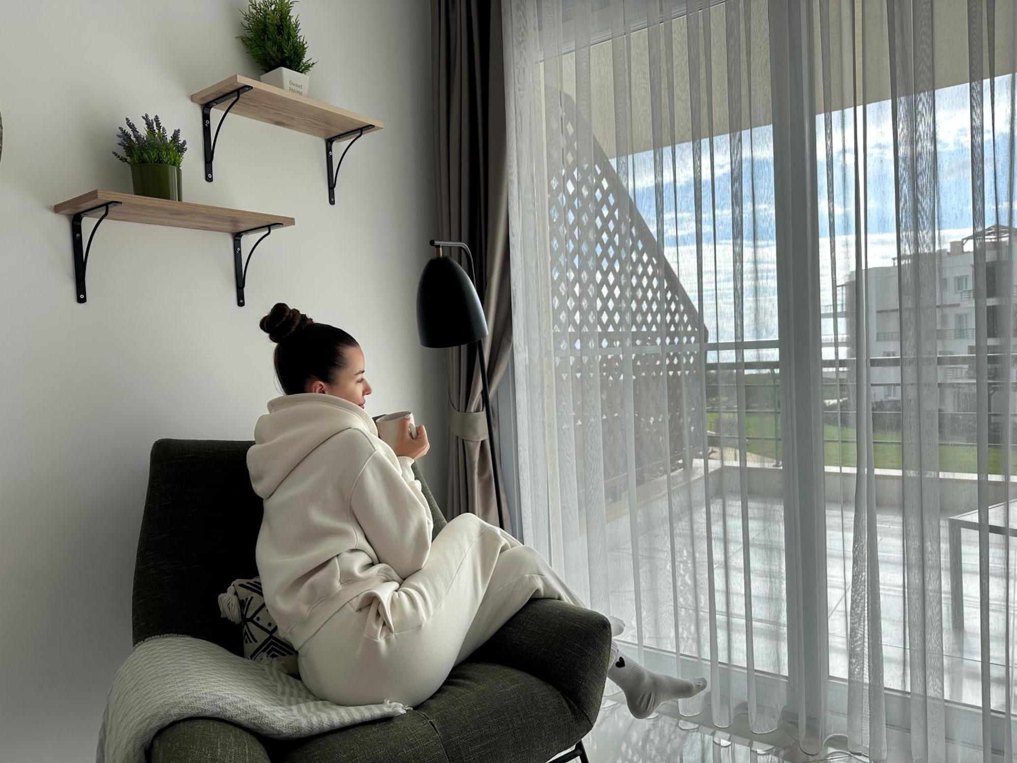 Apartment Relaxing Near The Sea