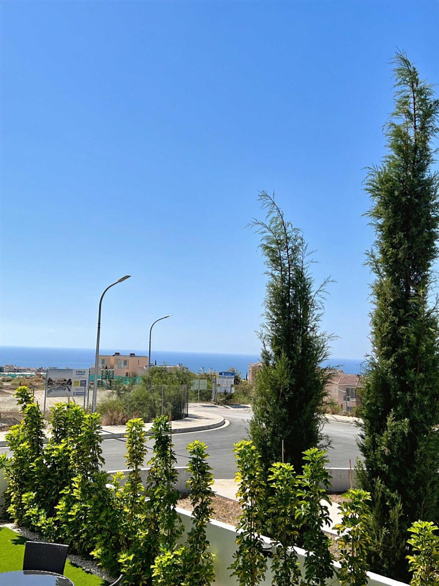 Spacious Sea View *