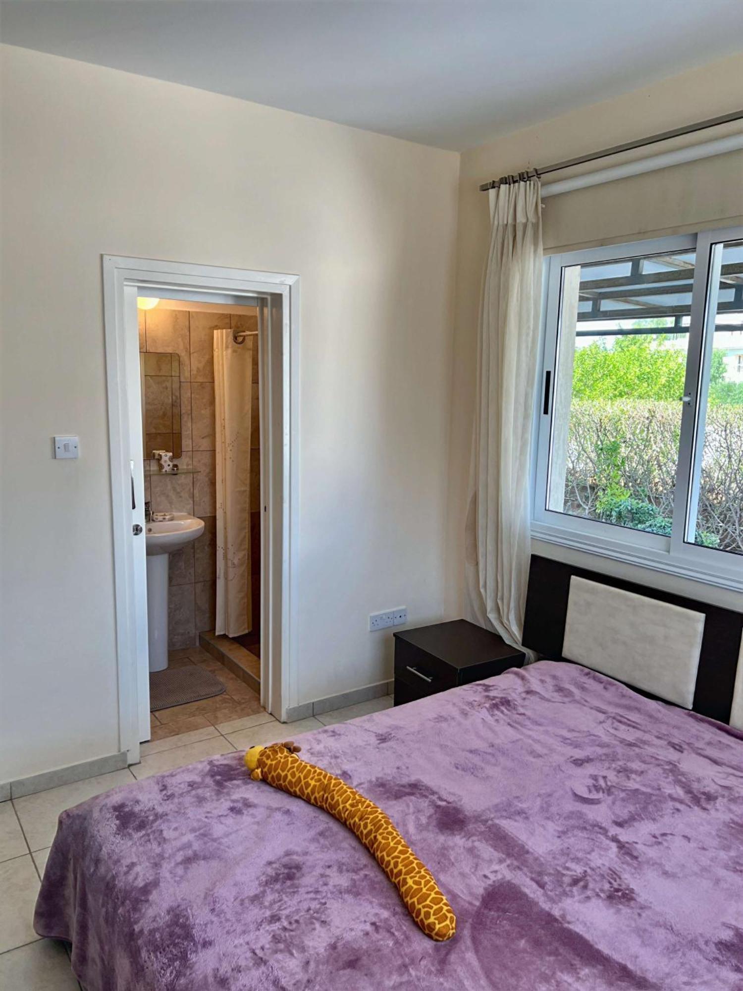 Spacious Sea View Apartment