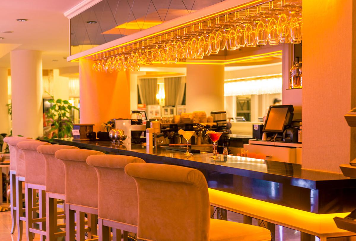 Vuni Palace & Casino & Hotel 5*