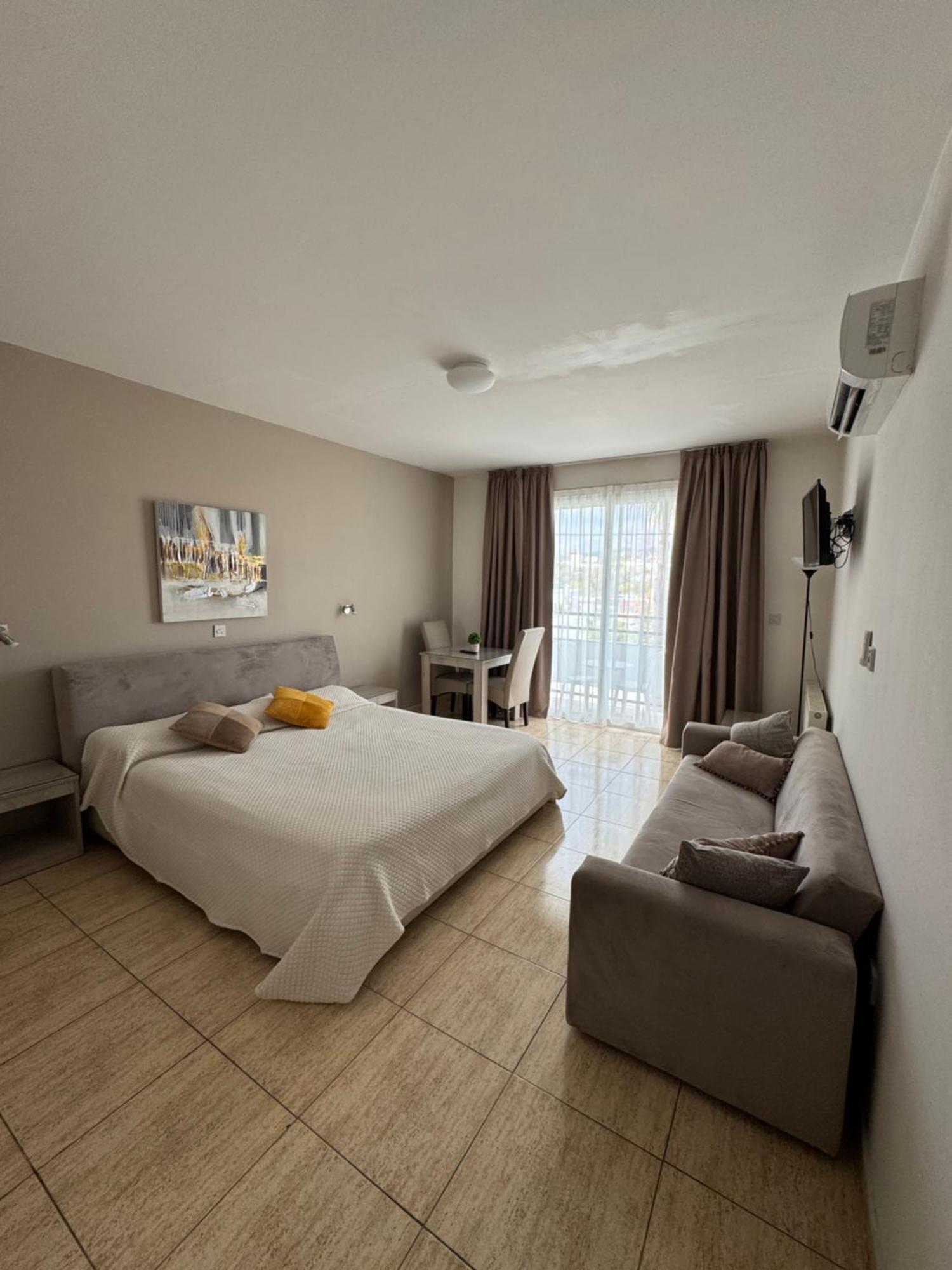 Aparthotel Marianna Limassol