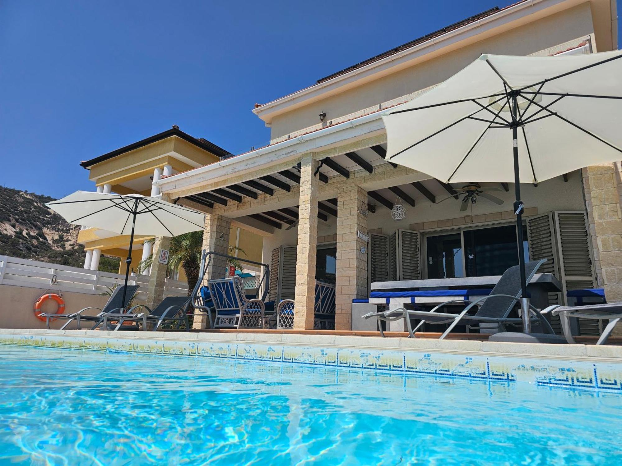 Ocean Breeze Villa