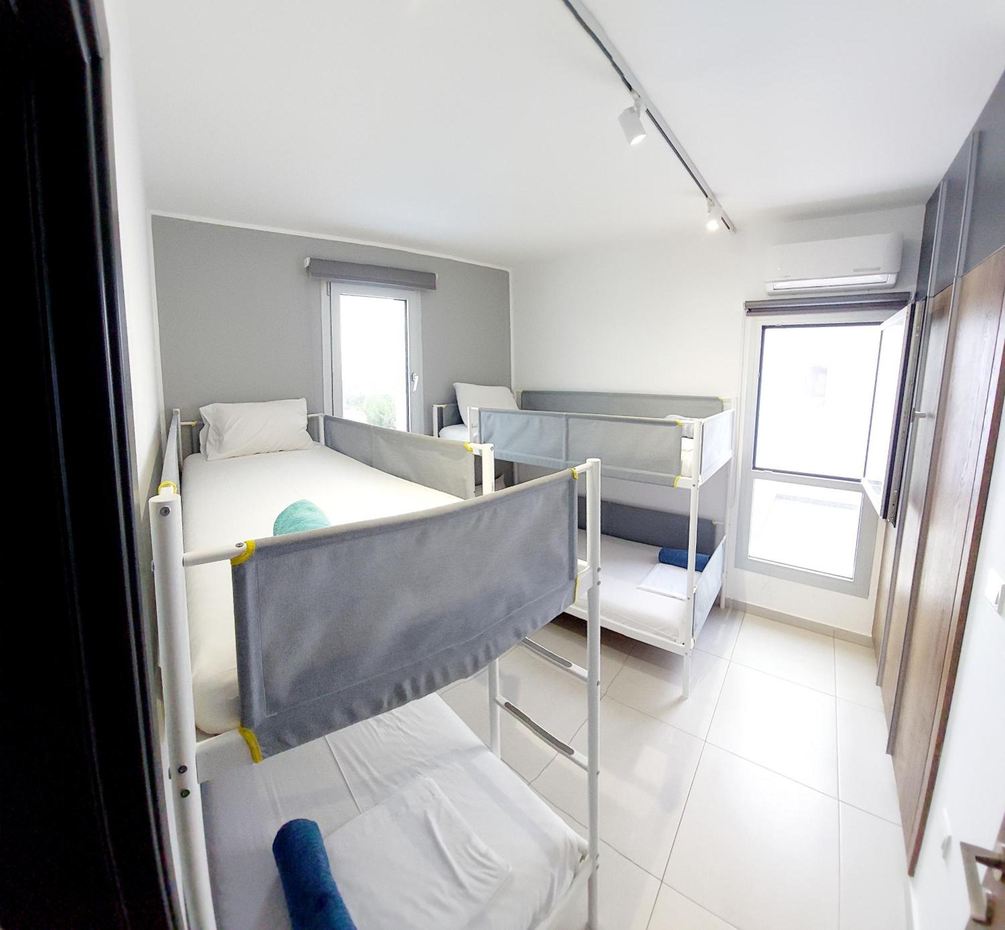 Pousada In Style In Modern 3 Bedroom Near Nissi & Square *