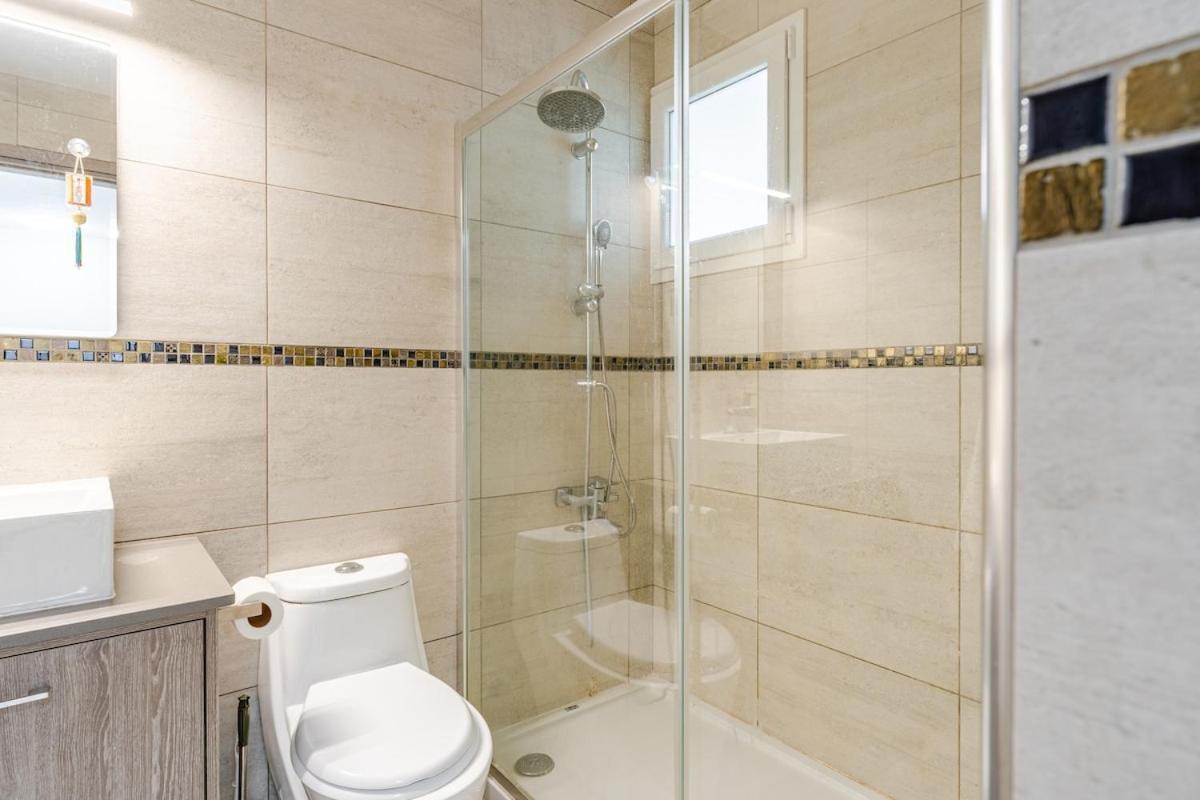 Penthouse With Outdoor Hottub Apartment Limassol