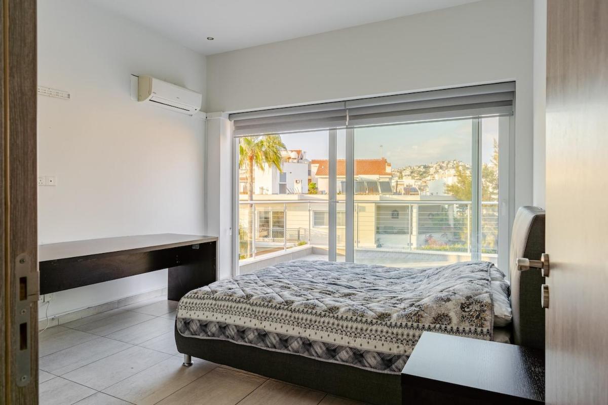 Penthouse With Outdoor Hottub * Limassol