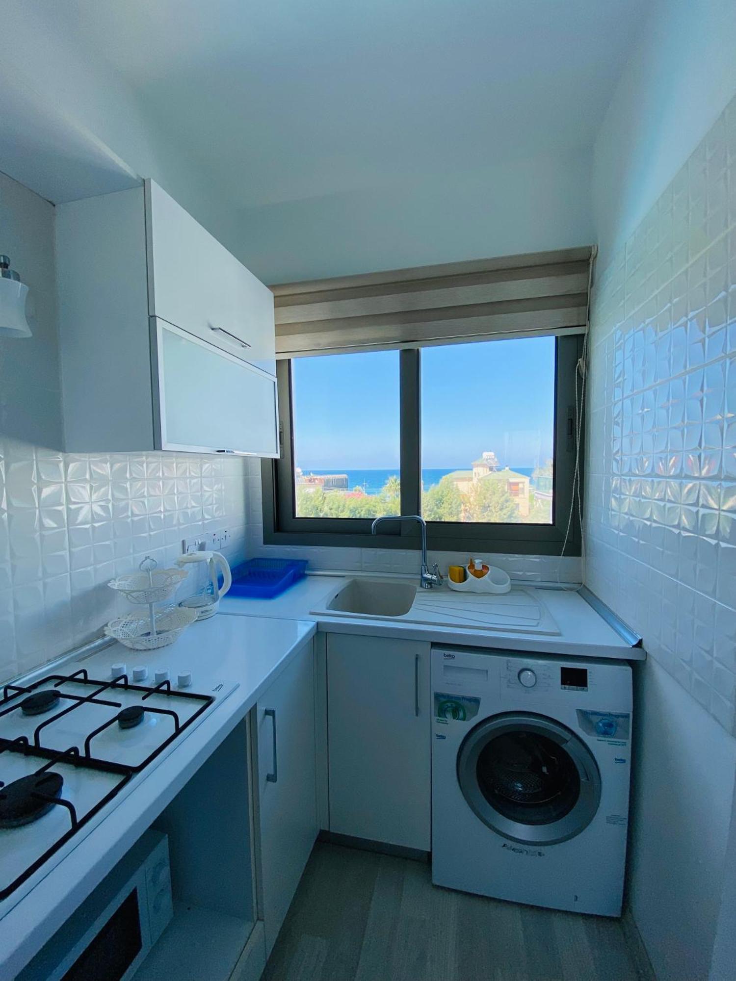 Apartment Seaview And Mountainview *