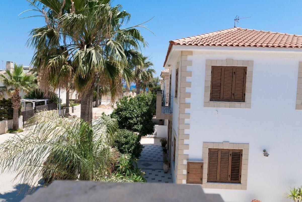 Malama 28 Ekaterina Villa