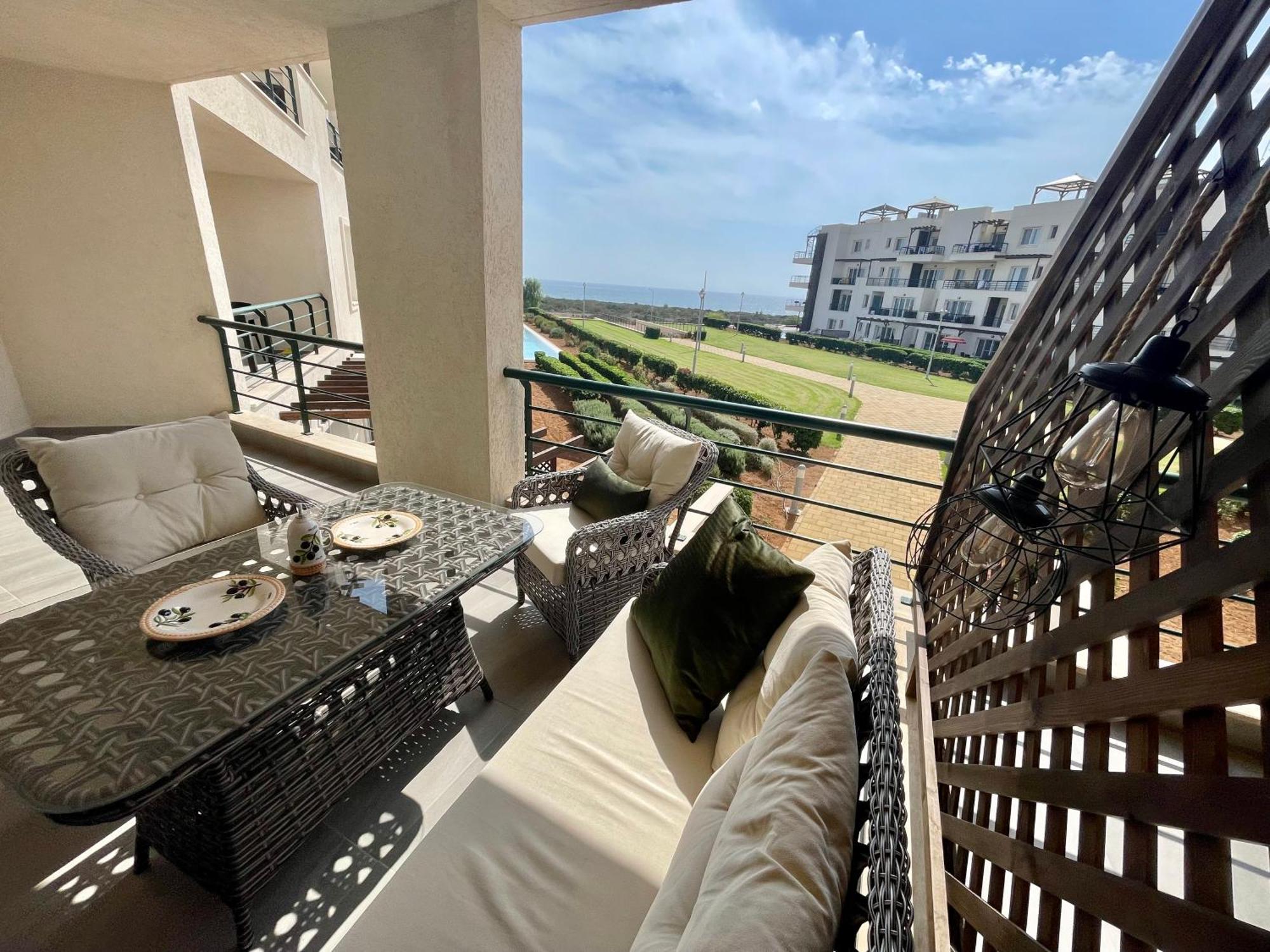 Olive By The Sea Apartment Vokolidha