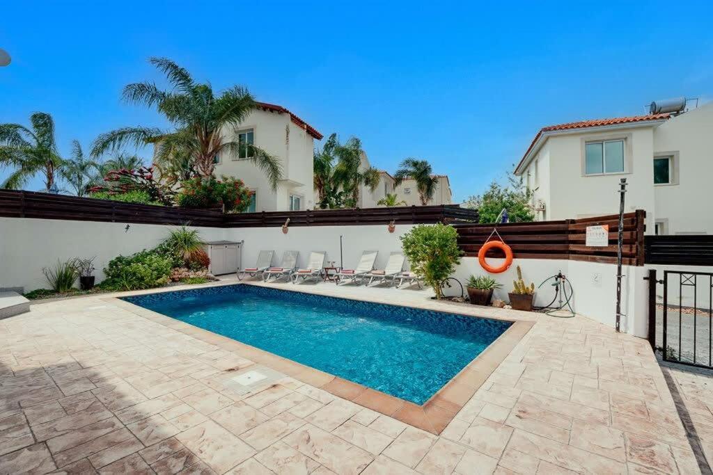 Seaview Villa *