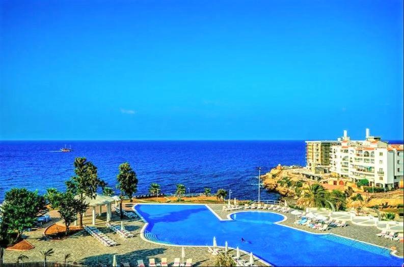 Kyrenia Scenes Girne