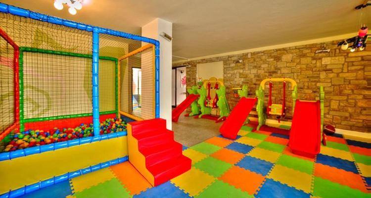 Hotel Kyrenia Scenes Girne