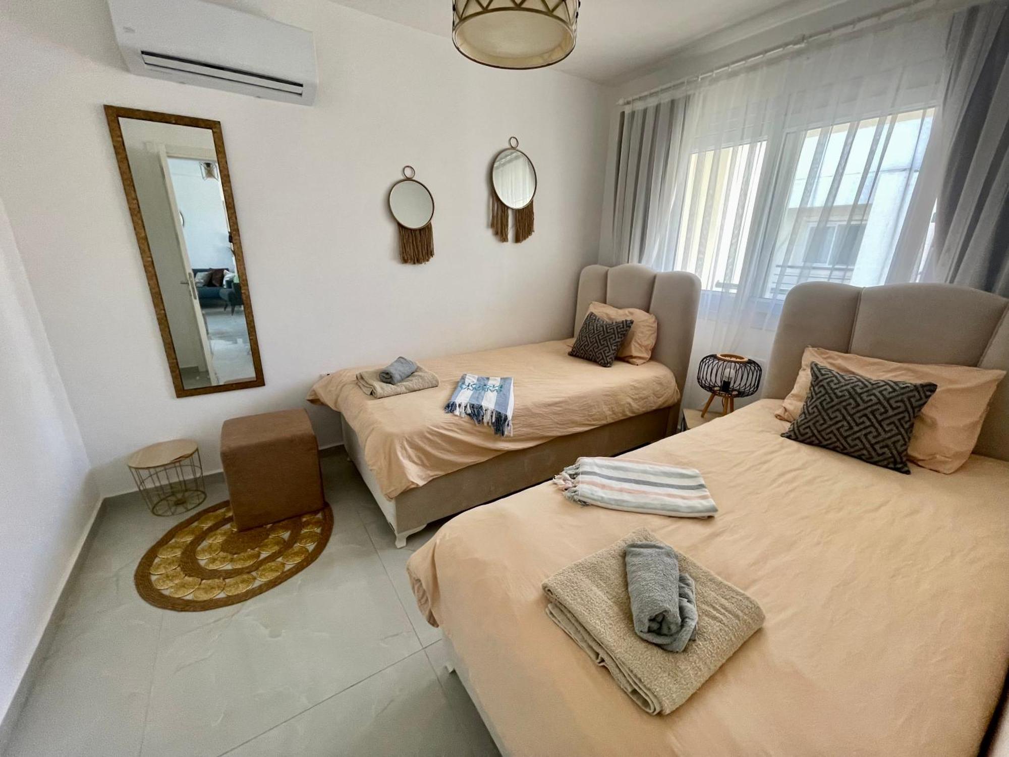 Apartment Relaxing Penthouse Suites By The Sea