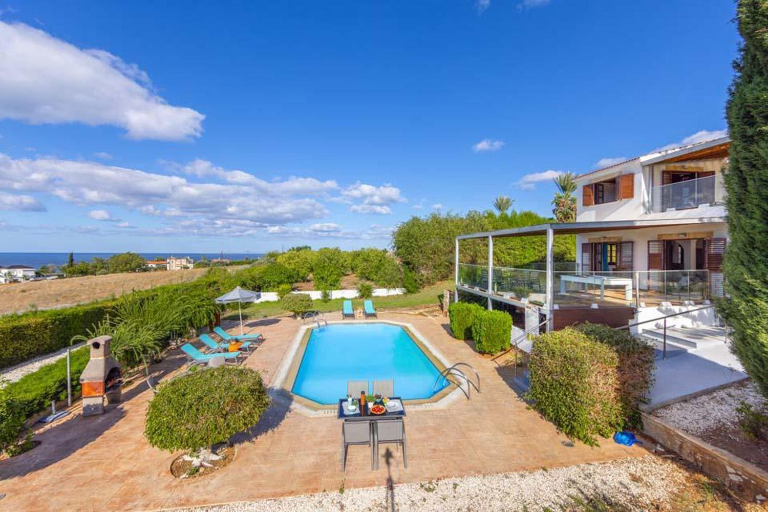 Villa Vista *