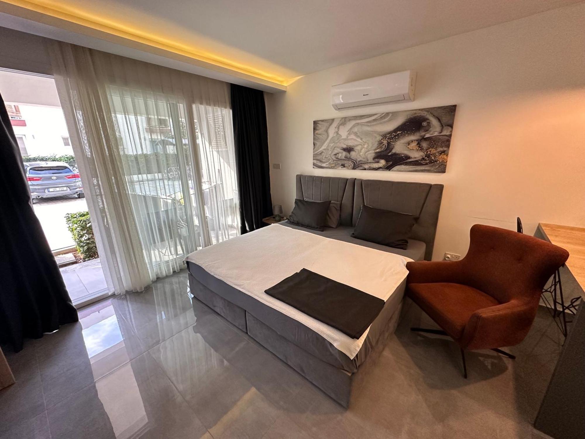 Apartment Lux Courtyard