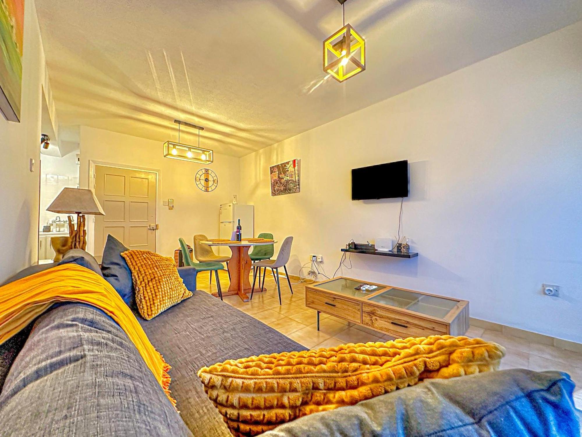 Sea And Breeze 1br Apartment