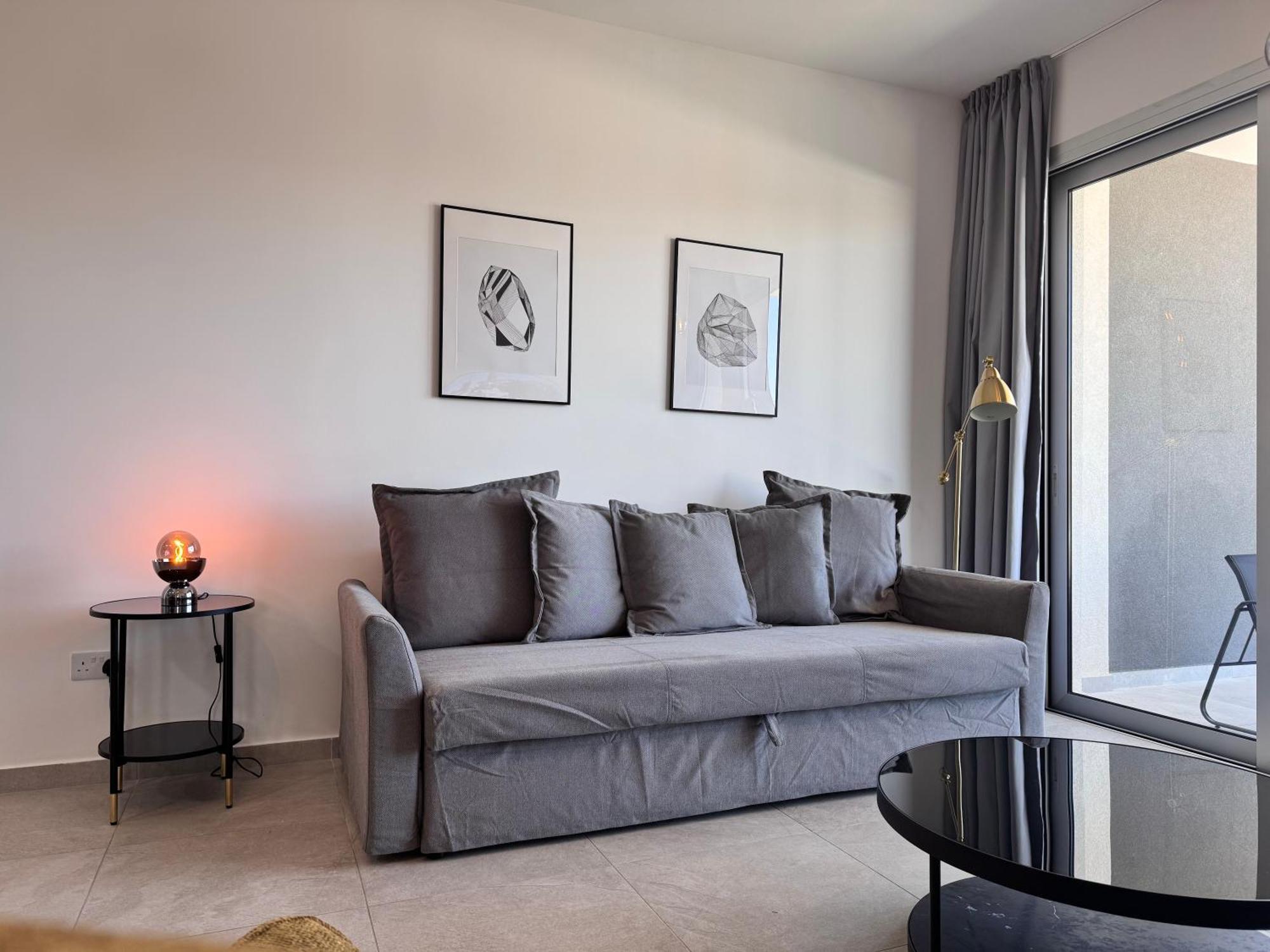 Hall Apartment