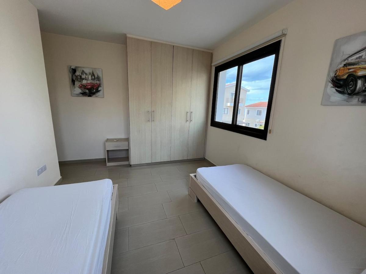 Apartment 2 Bedroom Apartment, Pools, 800m To Beach, Kyklades *