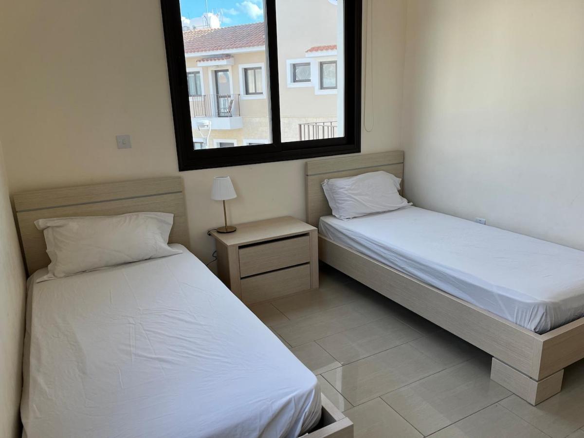 Apartment 2 Bedroom Apartment, Pools, 800m To Beach, Kyklades