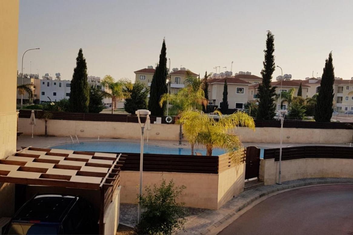 2 Bedroom Apartment, Pools, 800m To Beach, Kyklades