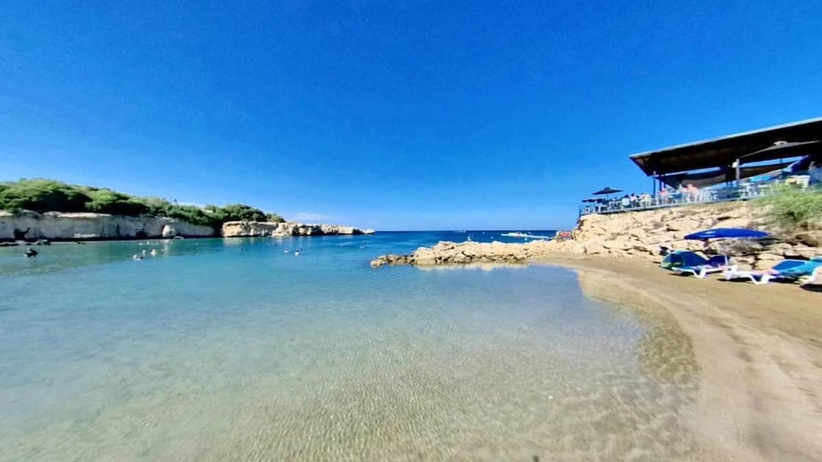 2 Bedroom Apartment, Pools, 800m To Beach, Kyklades Apartment Paralimni