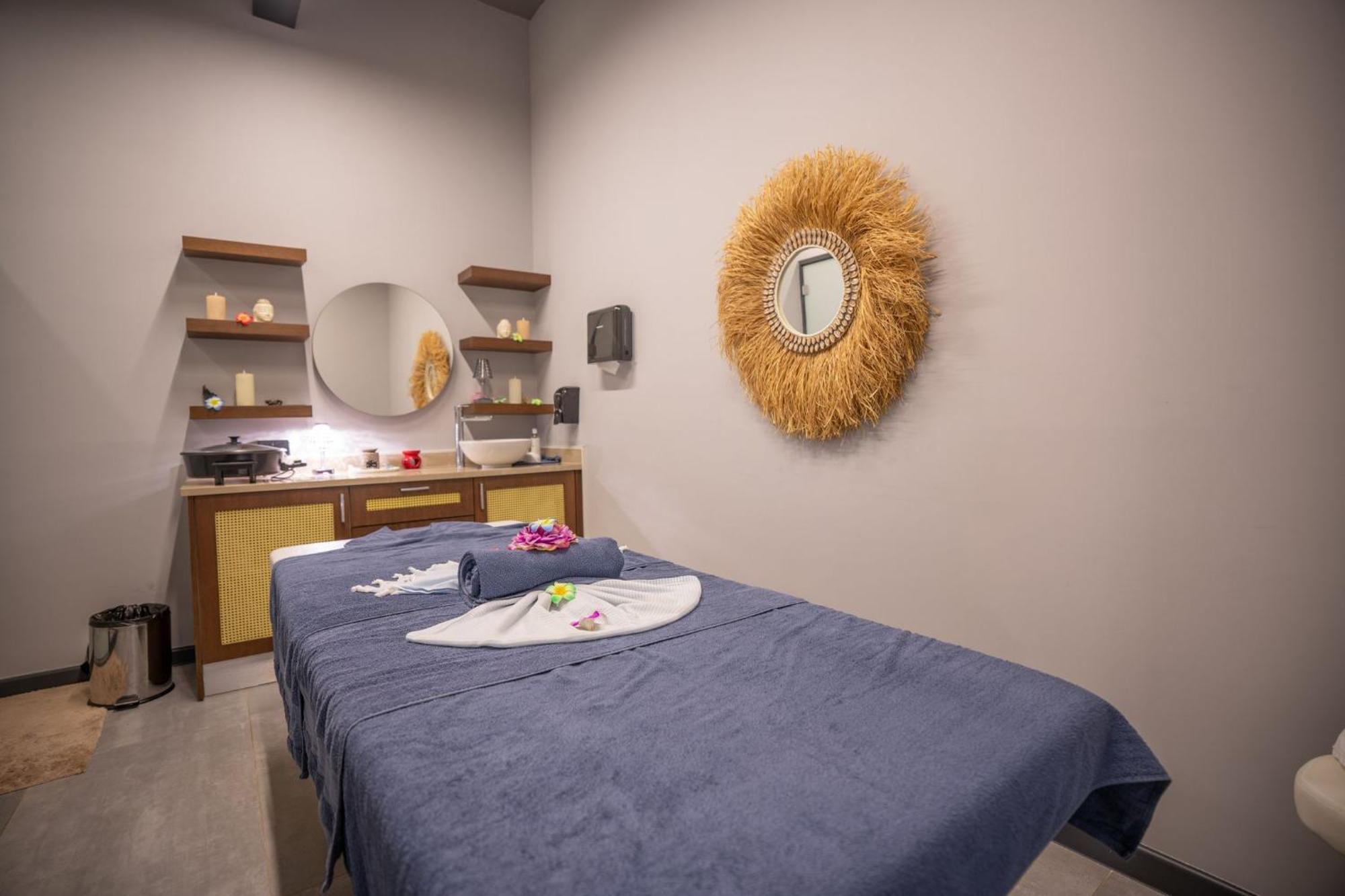 Charming One Bedroom In The