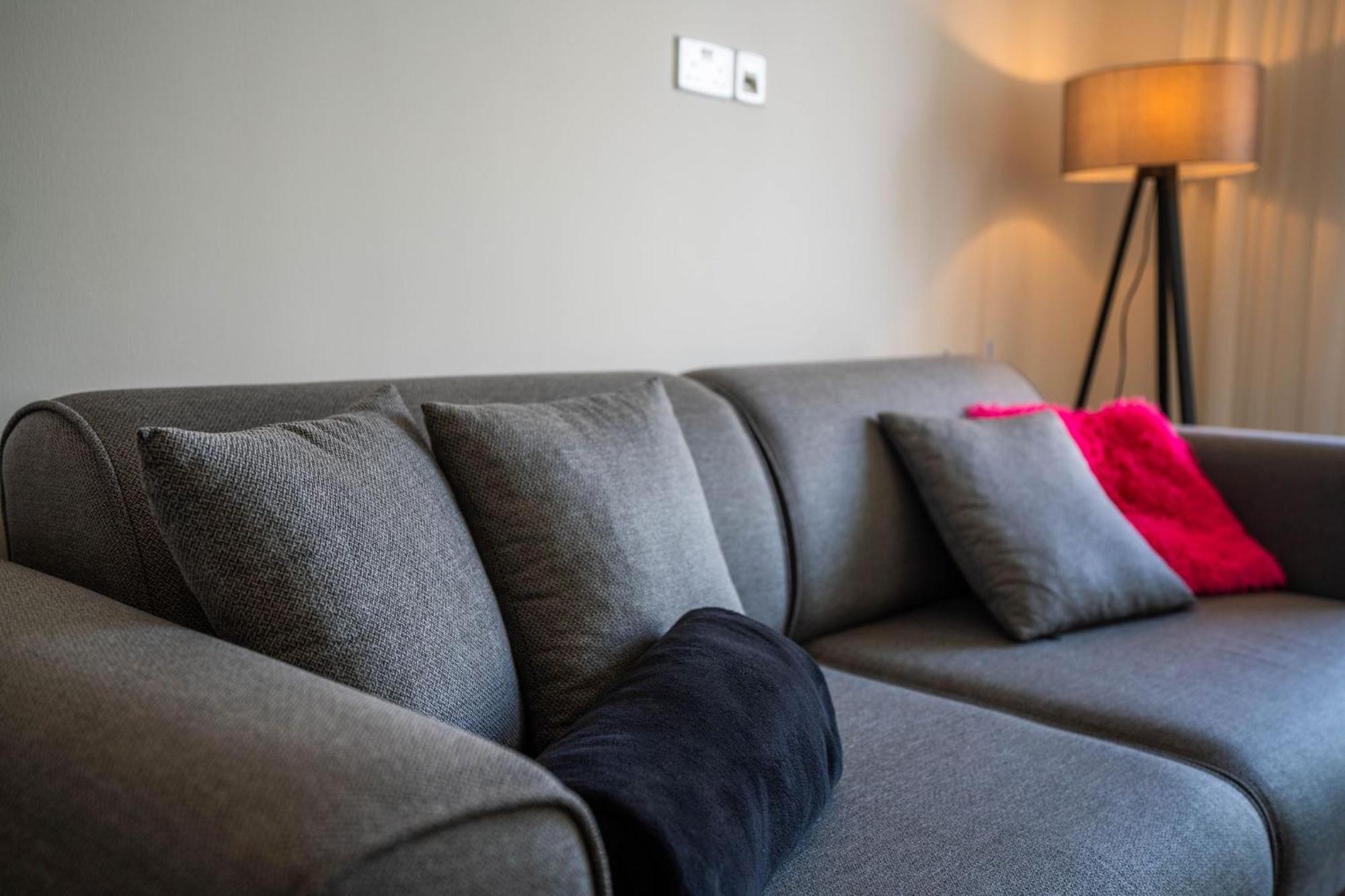 Charming One Bedroom In The Apartment