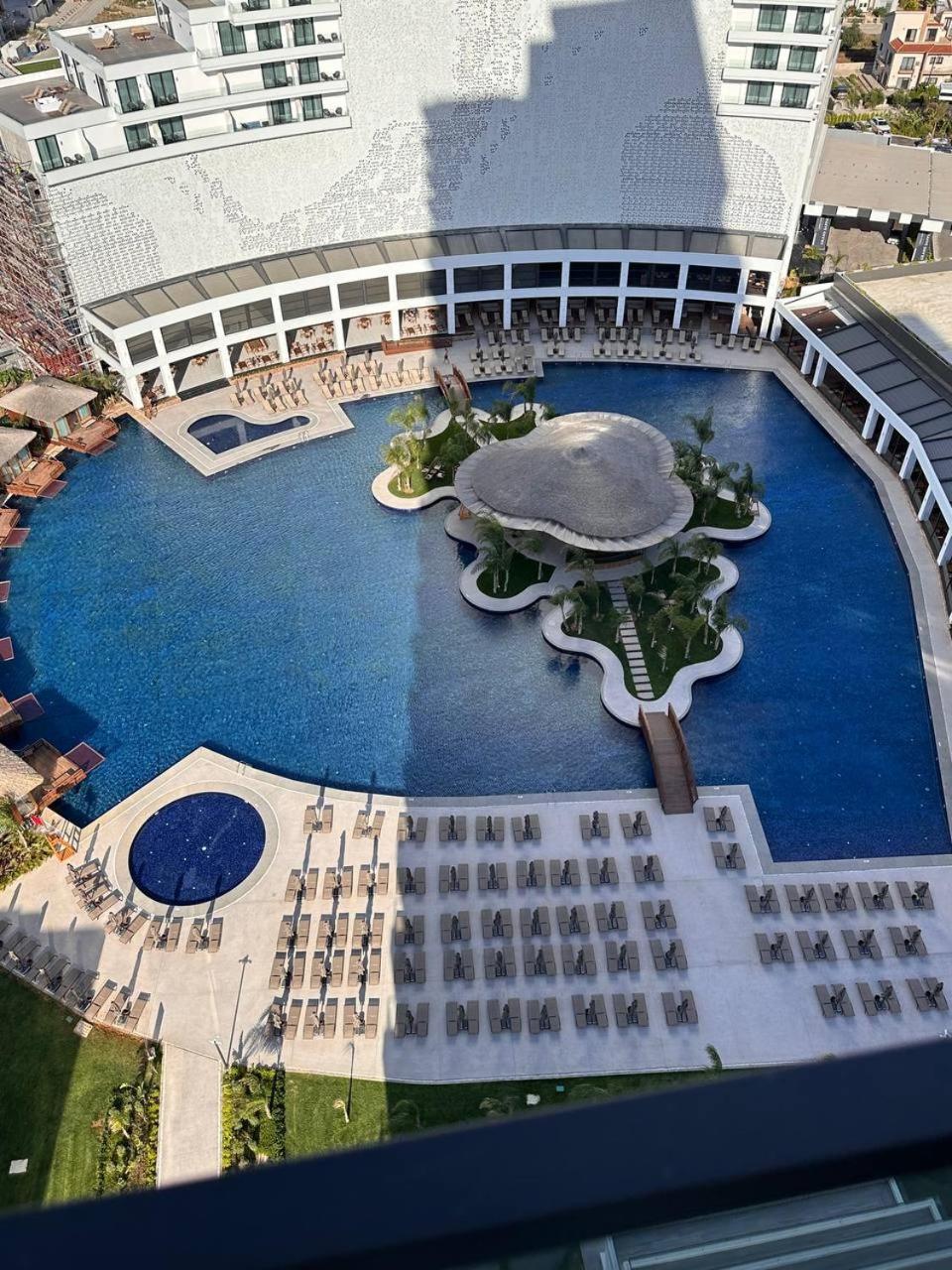 Apartment Grand Sapphire Casino & 24 Iskele *