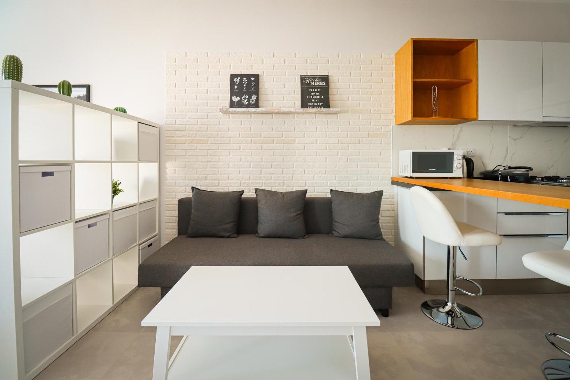 Terra In Caesar Blue Resort, Fixed Lunch 3pm, Gym, Heated Pool, Sauna, Kids Club Apartment *