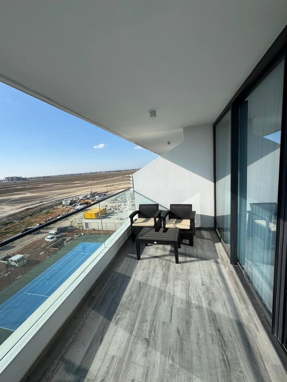 Apartment Luxury With Sea View And Mountain View In Grand Sapphire
