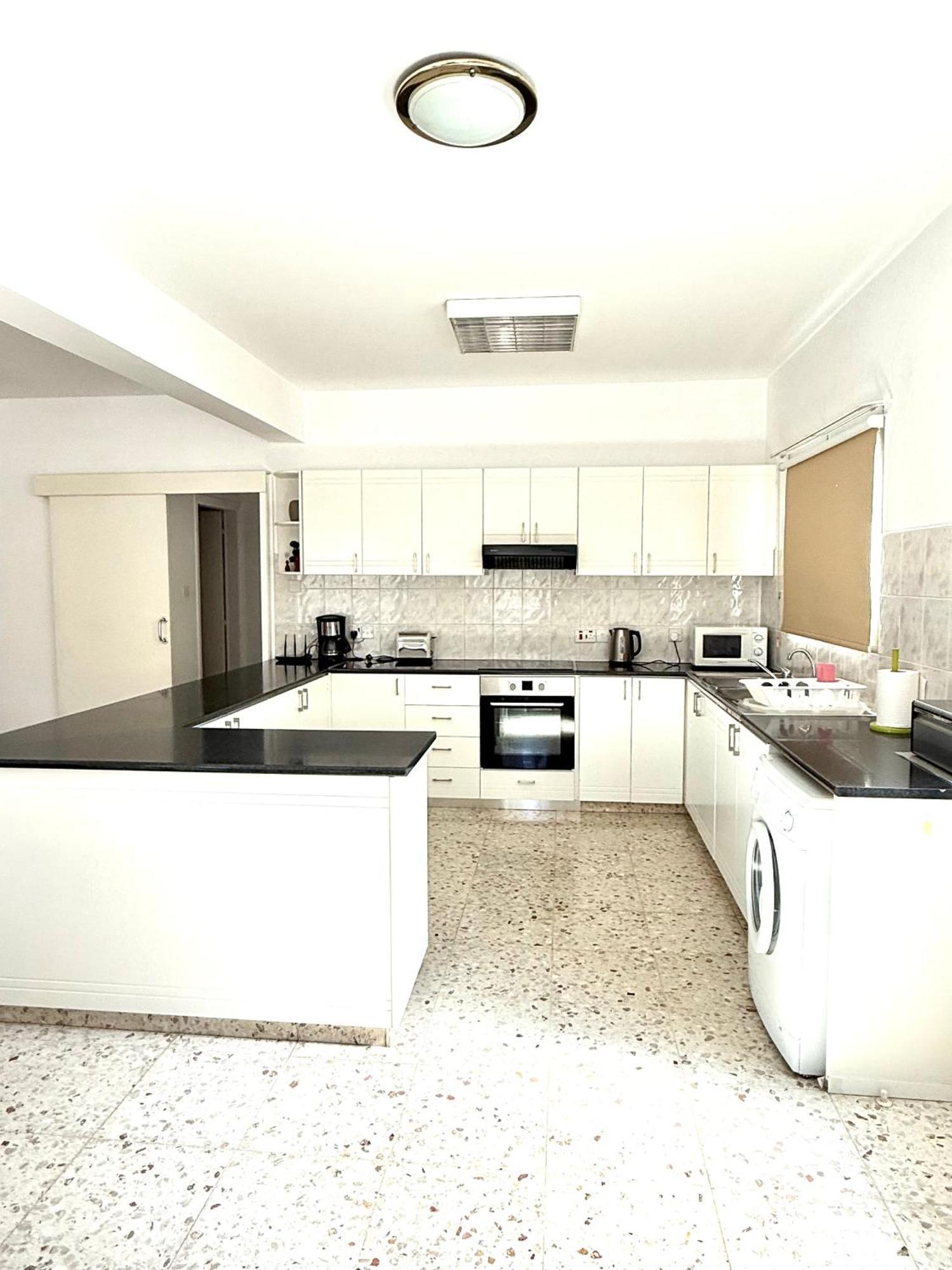 Apartment Himonas *