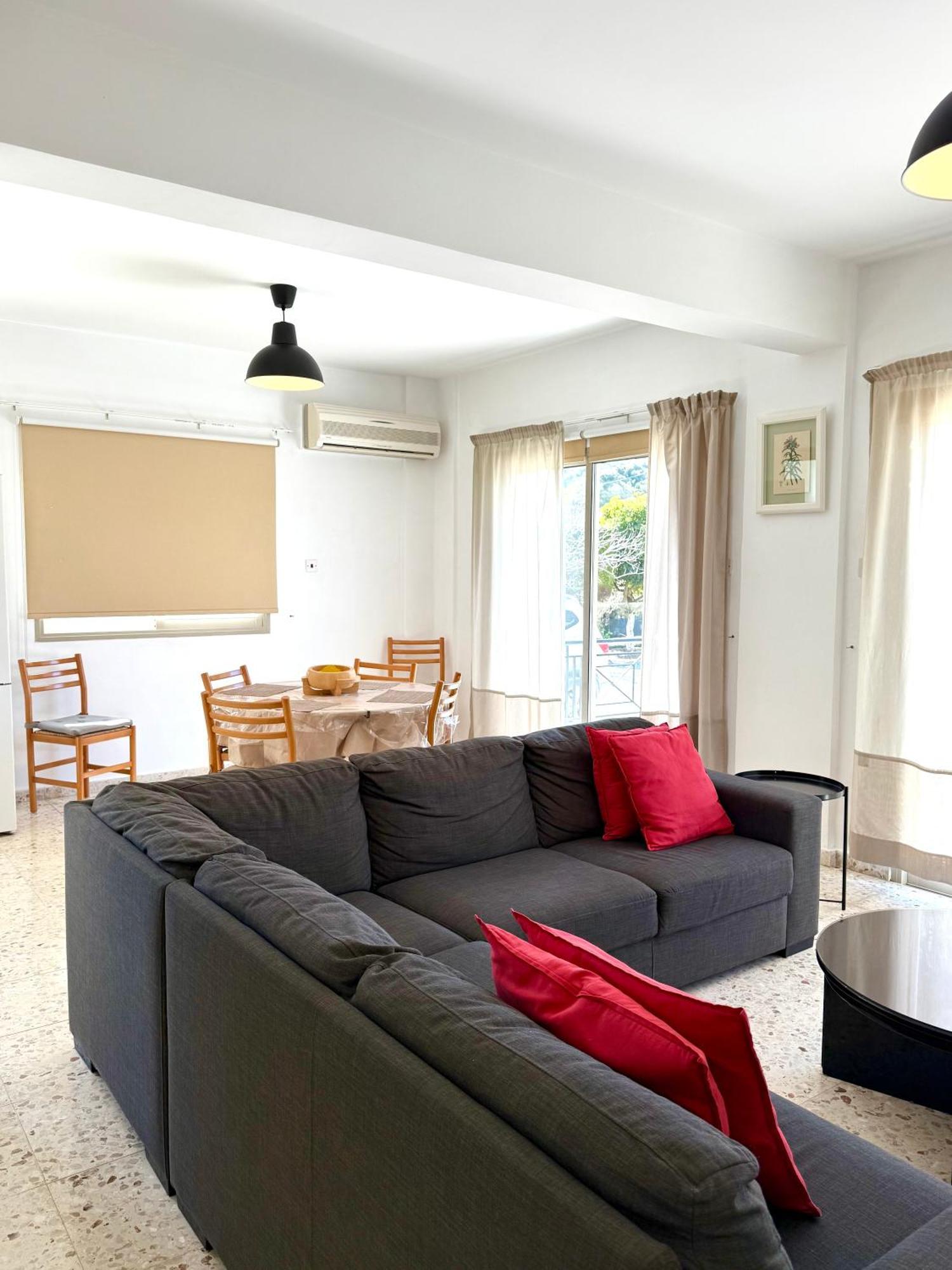 Himonas Apartment *