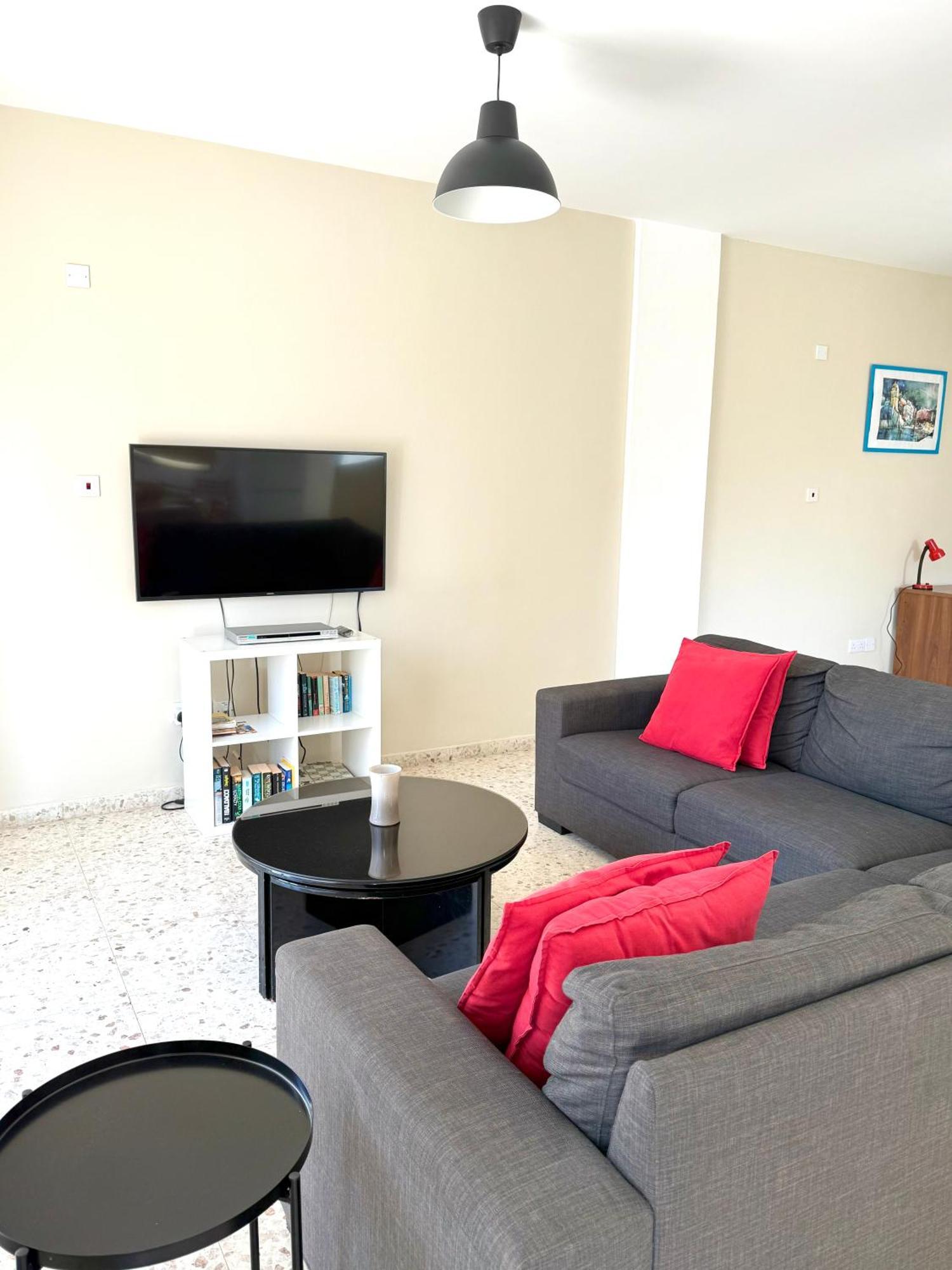 Himonas Apartment *