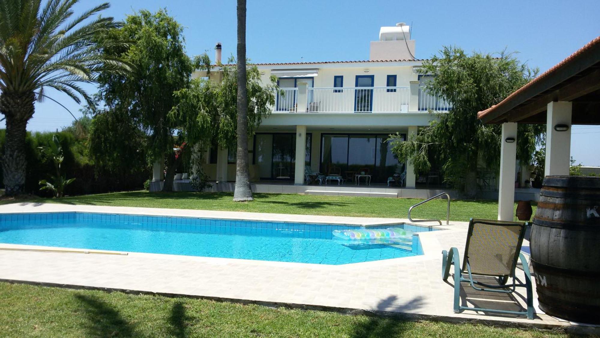 Secret Garden Villa